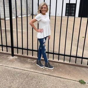 Meet your Posher, Rachel